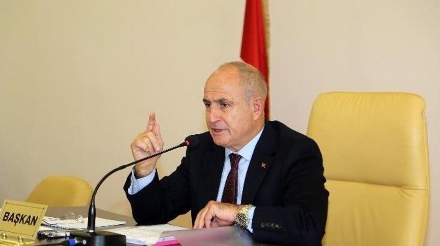 Başkan Akg&uuml;n: "artık &Uuml;lkeler Değil, Şehirler Yarışıyor"