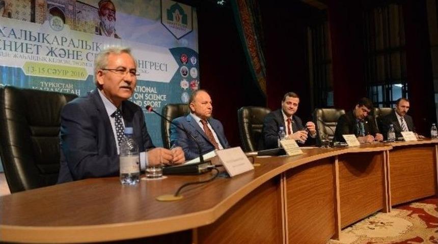 Kazakistan&rsquo;da Bartın &Uuml;niversitesi R&uuml;zgarı Esti