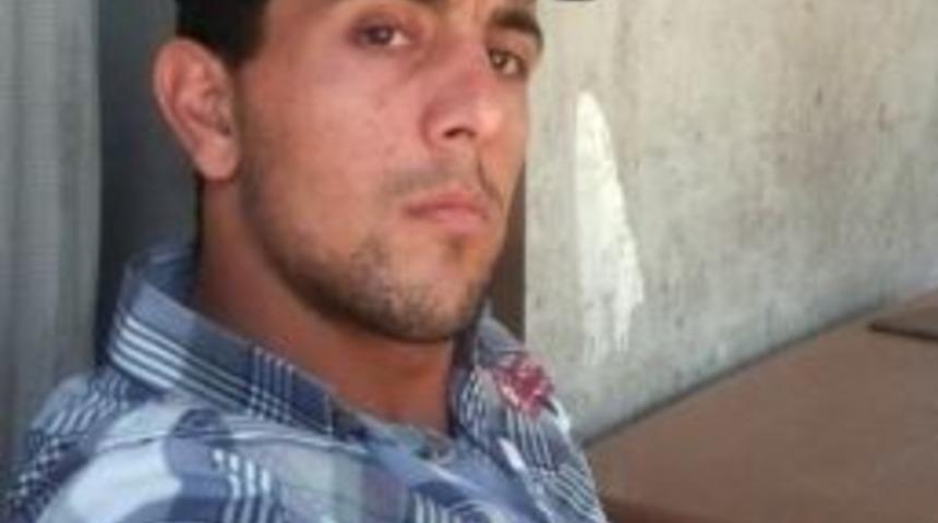 Sosyal Medyadan Helallik İsteyen Gen&ccedil; Kendini Ağaca Astı