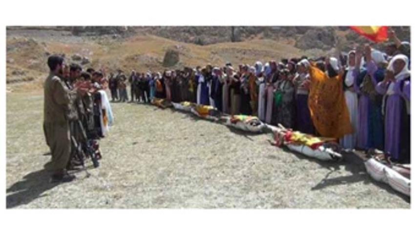 PKK'lıları şehit diye kayda ge&ccedil;irdiler