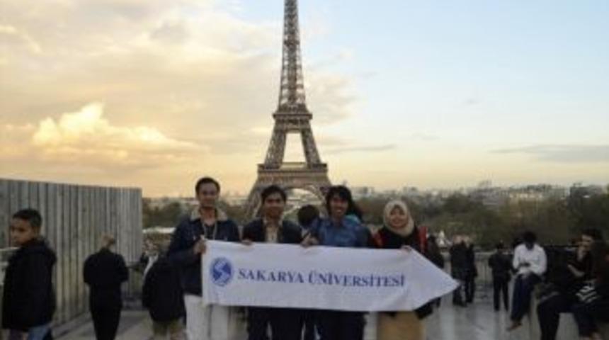 Sa&uuml;&rsquo;l&uuml; &Ouml;ğrenciler Eurolympique Paris 2016 Yarışmasına Katıldı