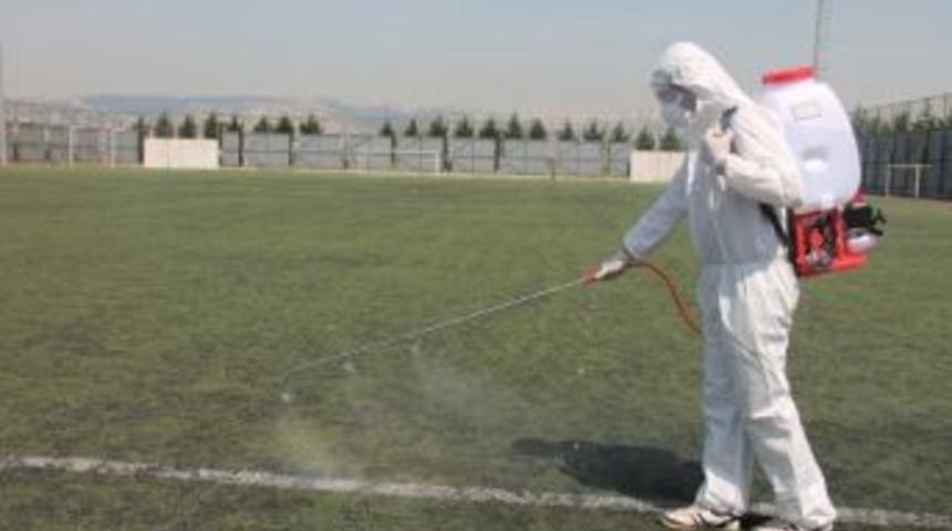 B&uuml;y&uuml;kşehirden Futbol Sahalarına Antibakteriyel Bakım