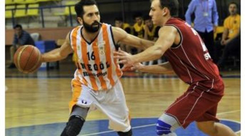 İneg&ouml;l&rsquo;e Efe&rsquo;lik S&ouml;kmedi: 83-80