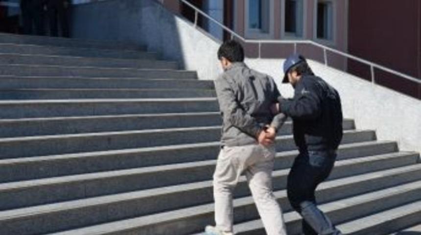 Viranşehir&rsquo;de Ter&ouml;r Operasyonu: 15 G&ouml;zaltı