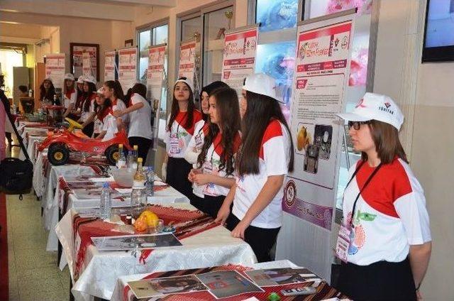 Fatsa’da 4006 Tubitak Bilim Fuarı