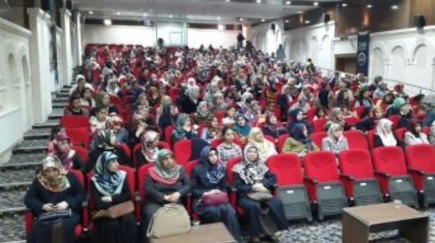 Mardin&rsquo;de Kutlu Doğum Haftası Konferansı