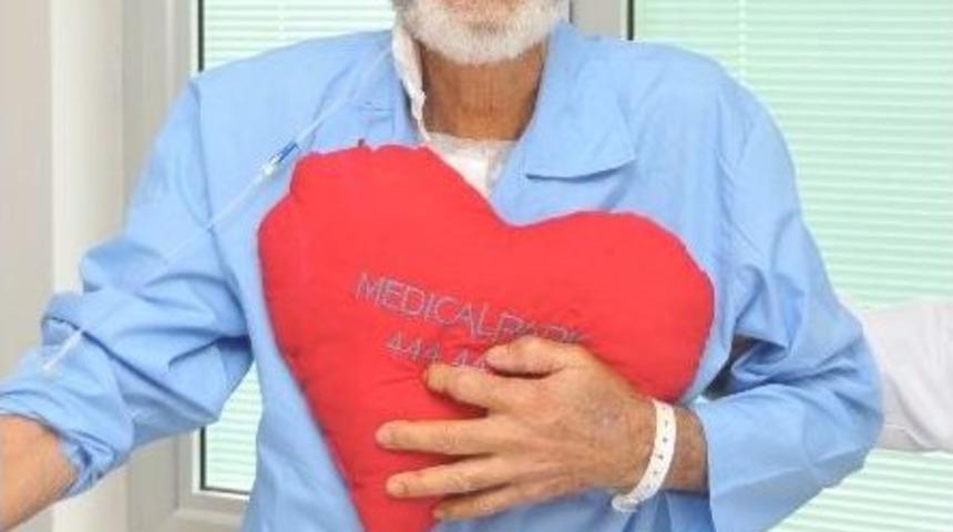 78 Yaşında Kalp Kapağı Değişti