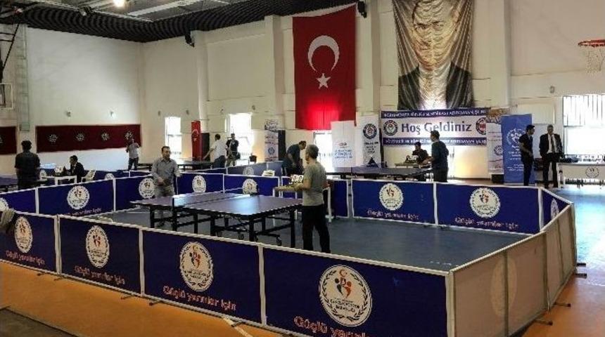 Eğitim-bir-sen Adıyaman Şubesi Masa Tenisi Turnuvası D&uuml;zenledi