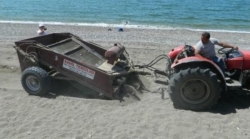 &Ccedil;alış Plajı Turizm Sezonuna Hazırlanıyor