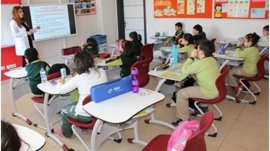 &Ouml;ğrencilere Test &Ccedil;&ouml;zme Teknikleri Anlatıldı