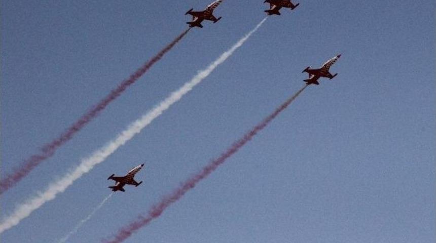 T&uuml;rk Yıldızları 23 Nisan&rsquo;da Expo 2016 Semalarında Olacak