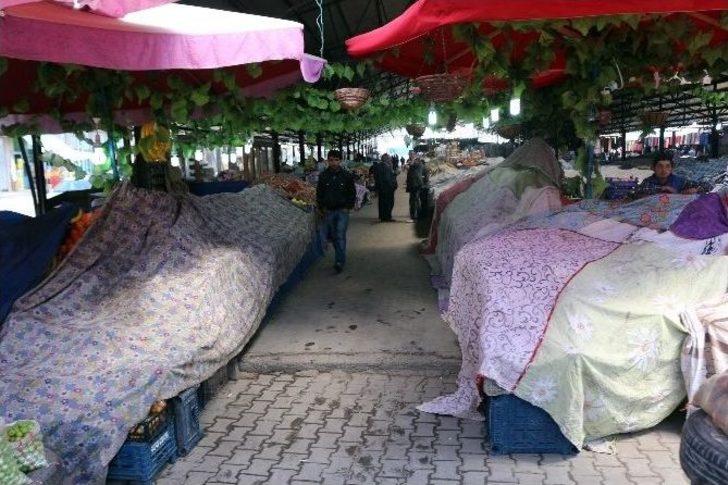 Ağrı’da Sebze Pazarı Esnafından Belediyeye İsyanı G2