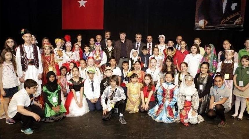 T&uuml;rel, D&uuml;nya &Ccedil;ocuklarını Misafir Etti