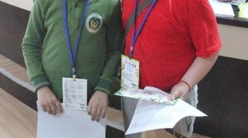 D&uuml;nya &Ccedil;ocukları Bergama&rsquo;da Buluştu