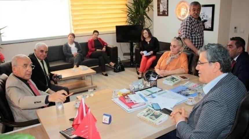 Ayta&ccedil; Durak&rsquo;tan Chp&rsquo;ye Ziyaret