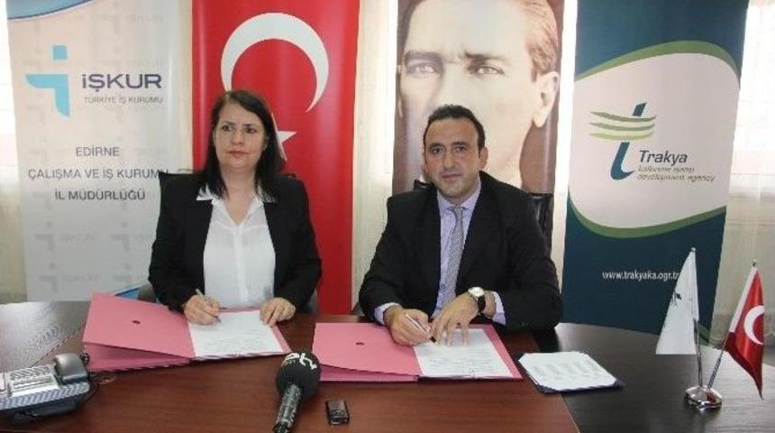 Trakyaka-işkur Girişimcilik Eğitimleri İşbirliği Protokol&uuml; İmzalandı