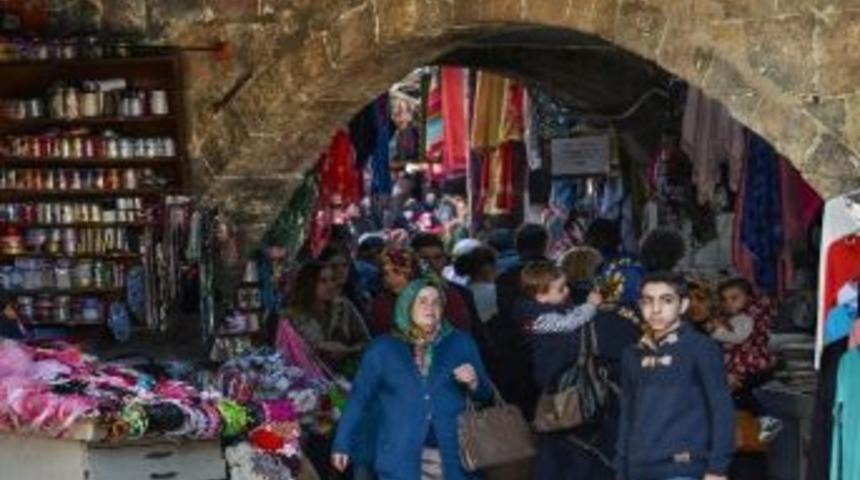 Trabzon’un Kalbinin Attığı Kemeraltı Turizme Kazandırılıyor