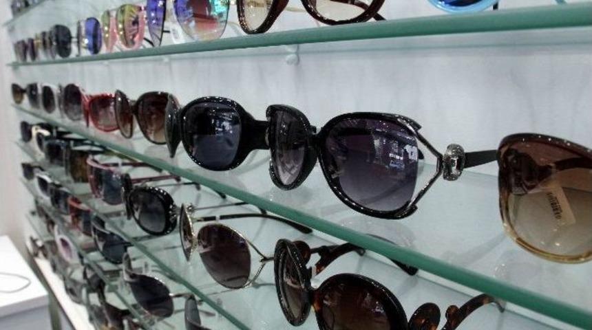 Bijuterilerde Satılan G&uuml;neş G&ouml;zl&uuml;kleri &ldquo;oyuncak&rdquo;