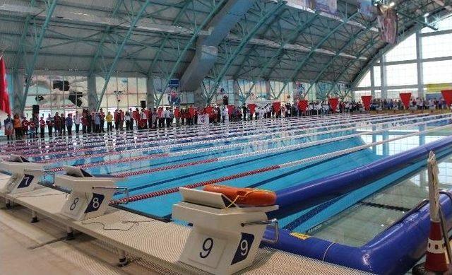 Özel Sporcular Türkiye Yüzme Şampiyonası Start Aldı