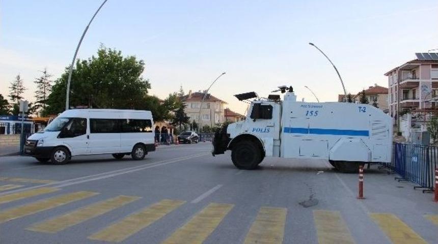 Karaman&rsquo;da &rsquo;cinsel İstismar&rsquo; Davası İ&ccedil;in Adliye &Ccedil;evresinde Yoğun G&uuml;venlik &Ouml;nlemi