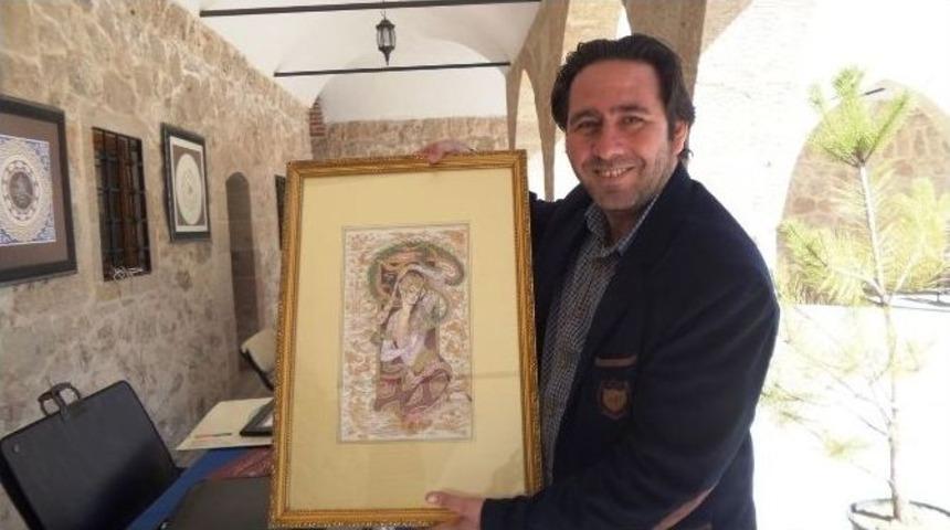 (&ouml;zel Haber) İranlı &Ouml;ğretim &Uuml;yesi &lsquo;tezhip&rsquo; Sanatını Batıya Taşımak İstiyor