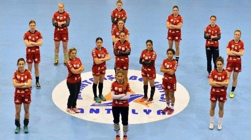 Muratpaşa Seriye İyi Başladı