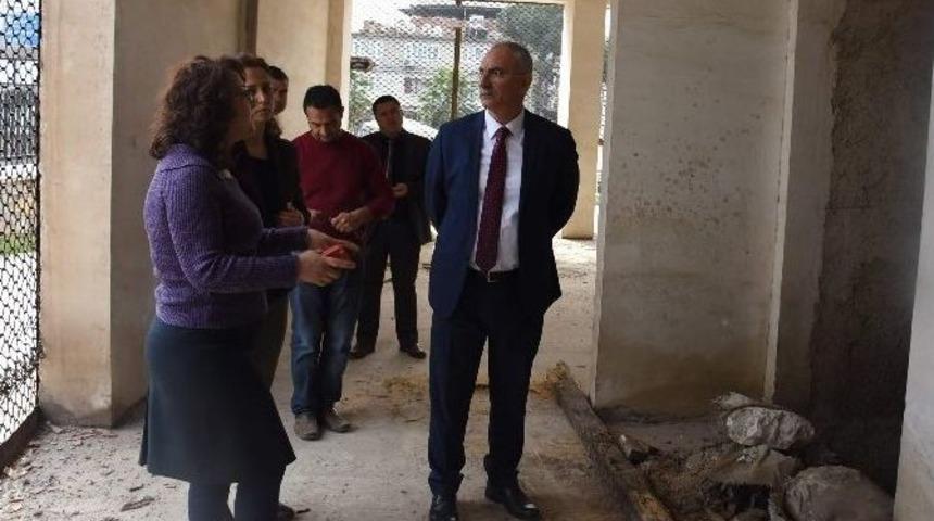 Başkan Kale, Hamam İnşaatını İnceledi
