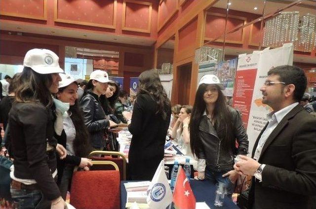 Bayburt Üniversitesi Bakü’de Tanıtıldı