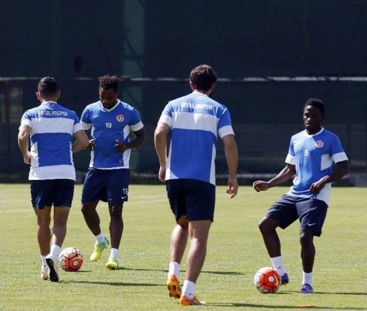 Eto’o: “osmanlıspor Maçına Gezmeye Gitmiyoruz” G4