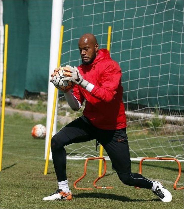 Eto’o: “osmanlıspor Maçına Gezmeye Gitmiyoruz” G5