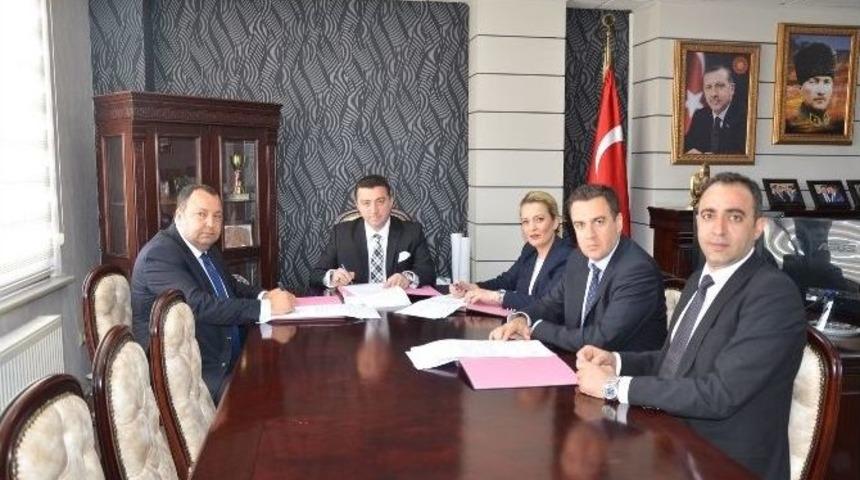 Boz&uuml;y&uuml;kte Bankalarla Su Ve Emlak &Ouml;demeleri İ&ccedil;in Otomatik &Ouml;deme Protokol&uuml; İmzalandı