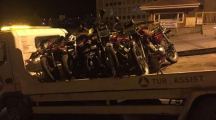 Kuralsızlara Polisten Ge&ccedil;it Yok