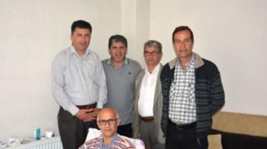 Gazetecilerden Ge&ccedil;miş Olsun Ziyareti