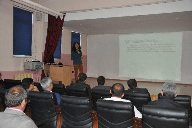 Iğdır’da ’özel Eğitim Hizmetleri’ Semineri