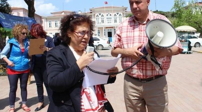 Chp&rsquo;li Kadınlar &Ccedil;ocuk İstismarlarını Kınamak İ&ccedil;in Bir Araya Geldi