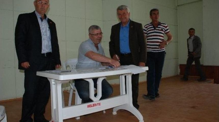 Muhtarlar Sandık Başına Gitti