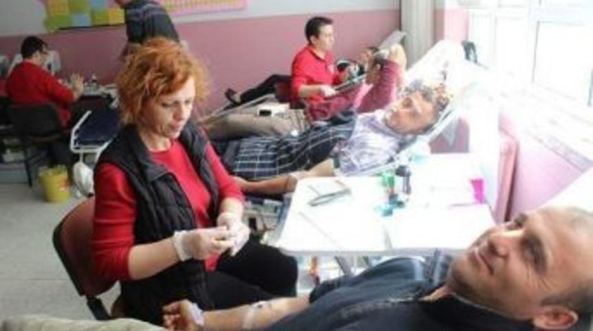 Beylikova&rsquo;da Kan Bağışı Kampanyası
