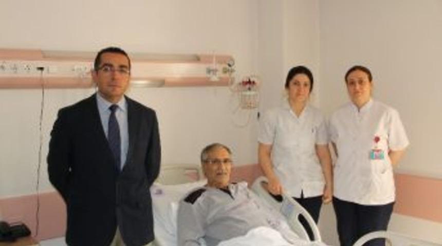 Kırıkkaleli Hasta, Ameliyat İ&ccedil;in Afyonkarahisar Devlet Hastanesi&rsquo;ni Tercih Etti