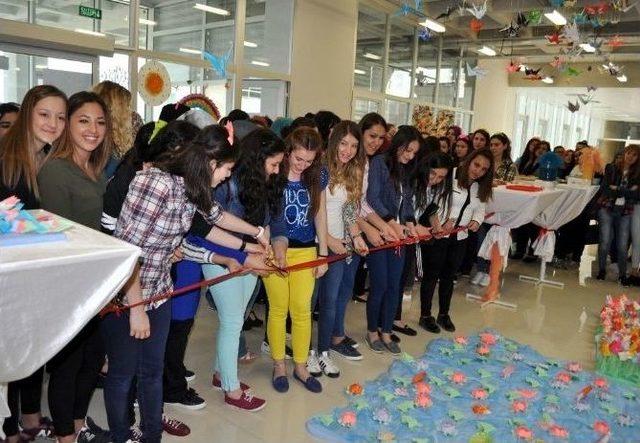 Nkü Öğrencilerinden Baharın Sesi Sergisi