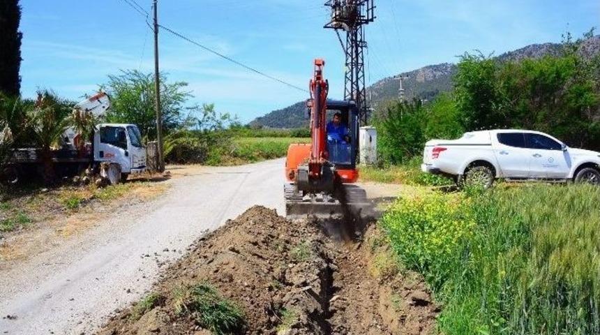 Çürükardı Mevkinin İçme Suyu Hattı Yenilendi