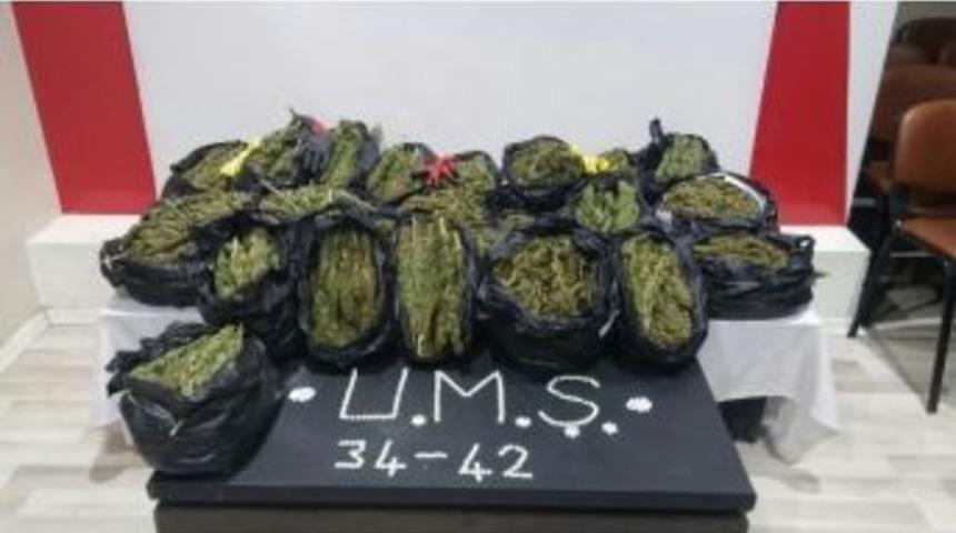 Siirt&rsquo;te 23 Kilo Esrar Ele Ge&ccedil;irildi