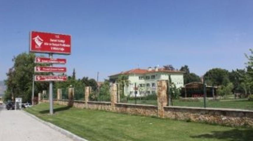 Denizli&rsquo;de Yetiştirme Yurdu&rsquo;nda Yaşanan Olaya Bakanlıktan A&ccedil;ıklama