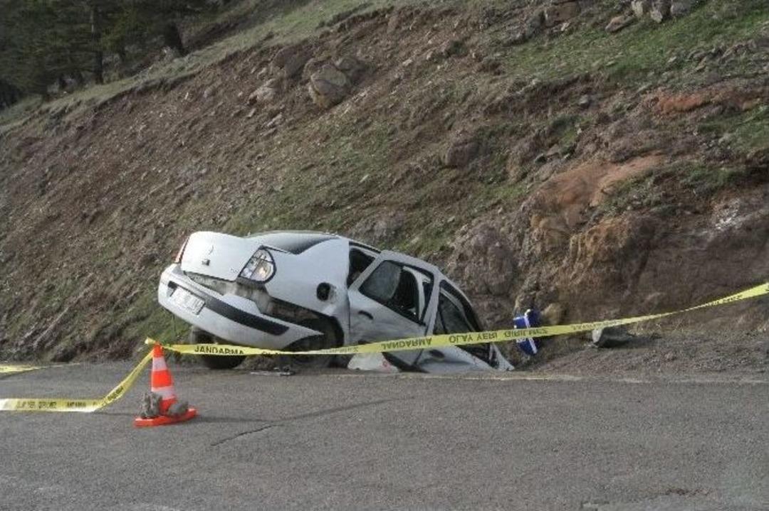 Ardahan&rsquo;da Feci Kaza: 1 &Ouml;l&uuml;, 2 Yaralı