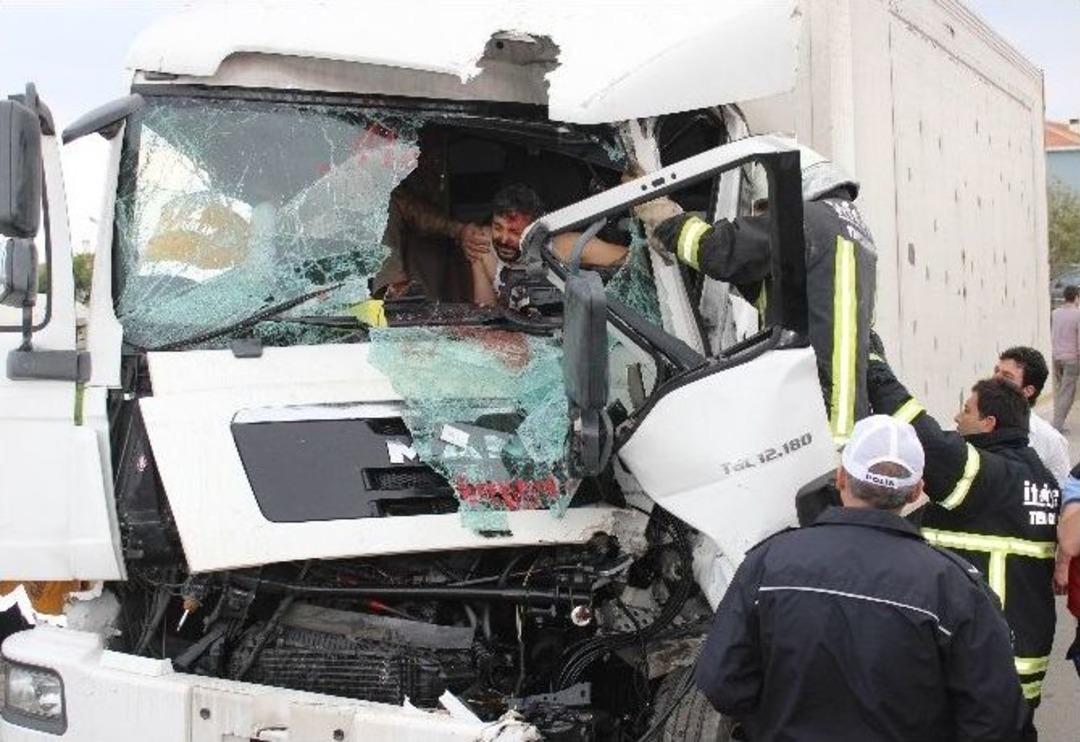 Kamyonda Can Pazarı