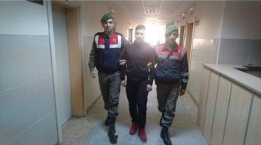 17 Yaşındaki Su&ccedil; Makinası Sahte Kimlikle Yakalandı