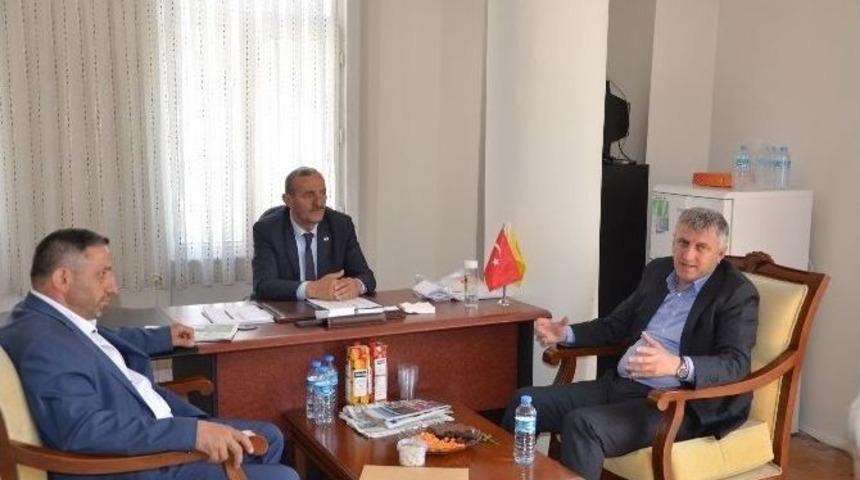 Başkan Sarıalioğlu&rsquo;ndan Of Muhtarlar Derneği&rsquo;ne Ziyaret