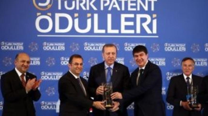 Antalya&rsquo;ya &rsquo;marka Şehir&rsquo; &Ouml;d&uuml;l&uuml;