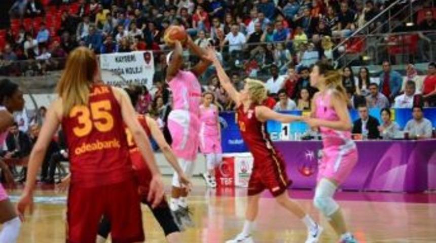 Play-off Yarı Finalleri Başlıyor