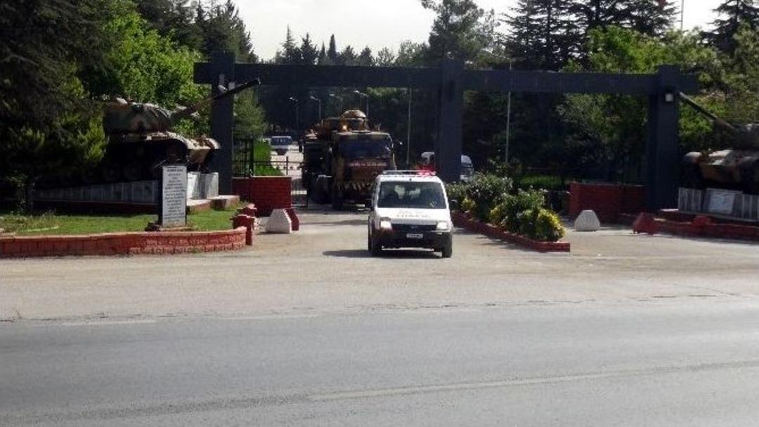 Sınıra Tank Sevkıyatı