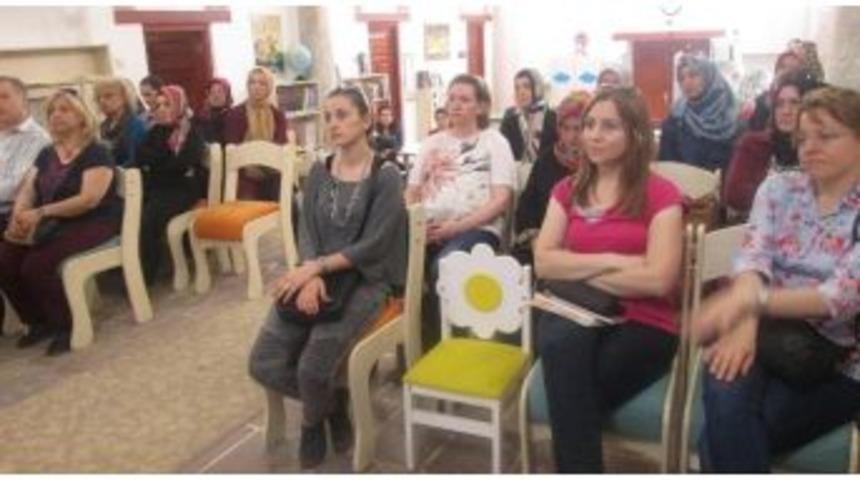 Anne Babalara İletişim Semineri